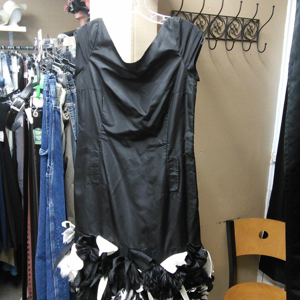 Douglas Hannant sz 8 dress black/white